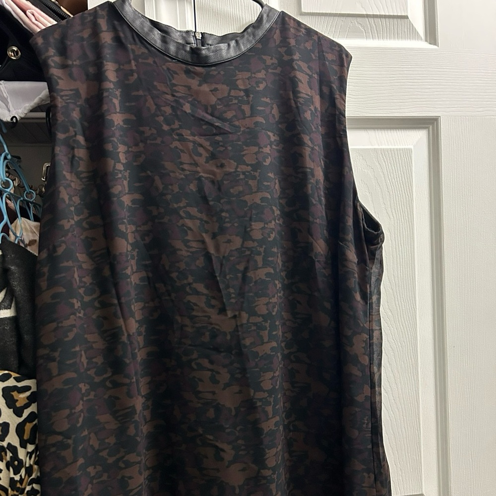 City Chic Sleeveless Camouflage Top